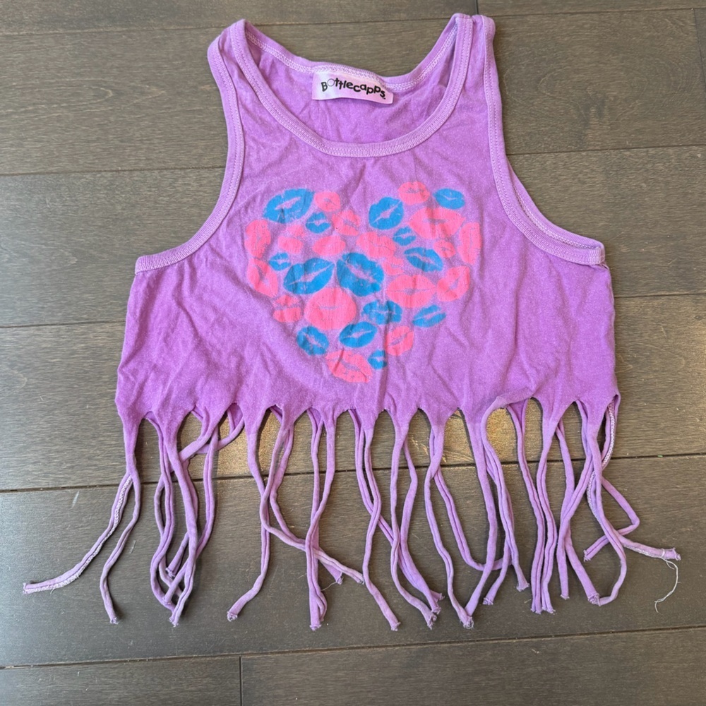 Designer Vintage From Denny’s! Bottlecaps-Fringe Tank Top with Lip Heart Print